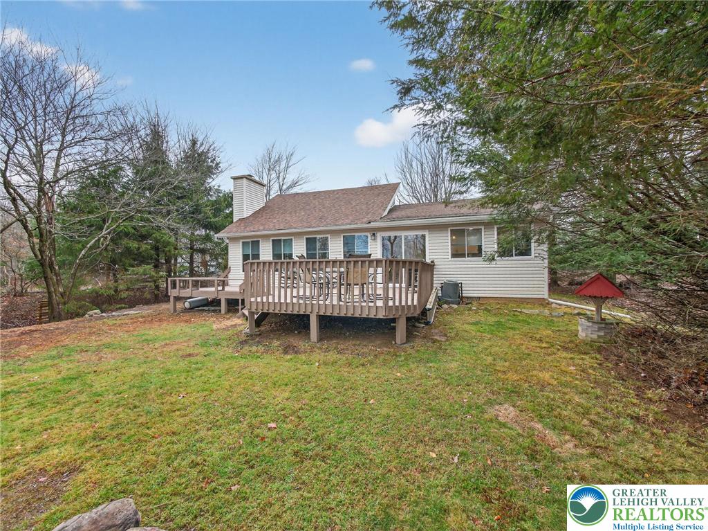 Tobyhanna Twp, Pennsylvania 18334, United States, 3 Bedrooms Bedrooms, ,1 BathroomBathrooms,Residential,Active,242234