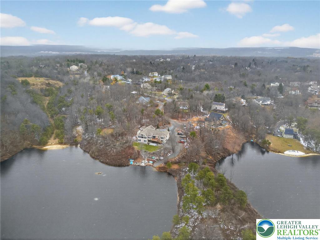 Tobyhanna Twp, Pennsylvania 18334, United States, 3 Bedrooms Bedrooms, ,1 BathroomBathrooms,Residential,Active,242234