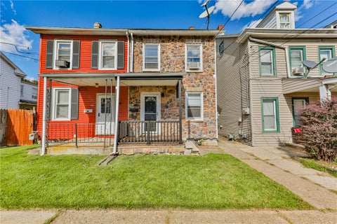 Homes For Sale - 1017 W Berwick Street<br/> Easton, PA 18042
