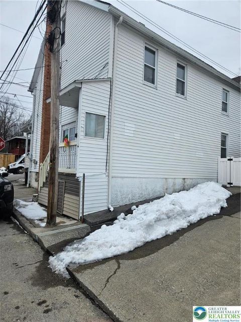 Photo of 546 E Kline Ave, Lansford Boro, PA 18232 (MLS # 772401)