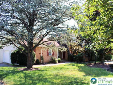Photo for 1385 Brookside Road