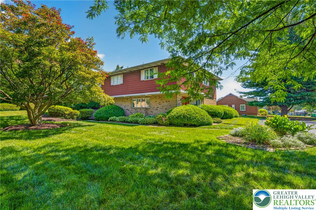 100 S Greenwood Avenue
