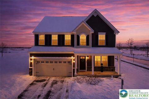 Photo of 2120 Emanuel Court, Bethlehem Twp, PA 18045 (MLS # 770538)