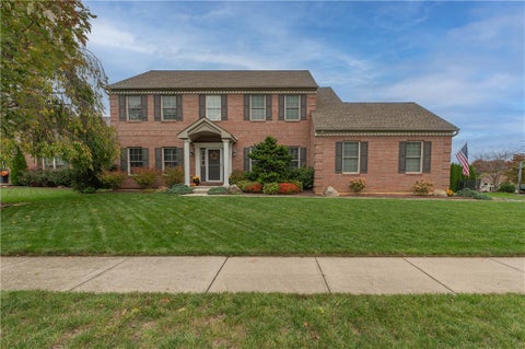 Homes For Sale - 5547 Covenant Court<br/> Lower Macungie Twp, PA 18106
