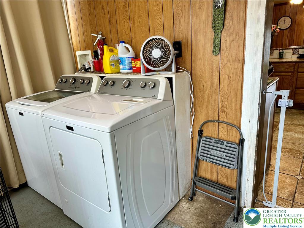 Northampton Boro, Pennsylvania 18067, United States, 4 Bedrooms Bedrooms, ,2 BathroomsBathrooms,Residential,Active,168039