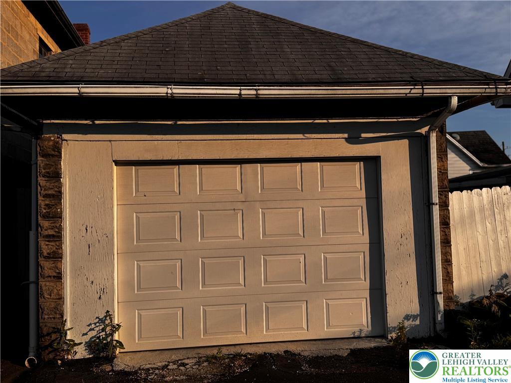 Northampton Boro, Pennsylvania 18067, United States, 4 Bedrooms Bedrooms, ,2 BathroomsBathrooms,Residential,Active,168039