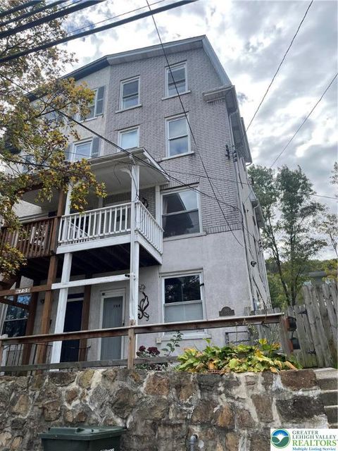 Photo of 704 William Street, Bethlehem, PA 18015 (MLS # 766636) Photo of 704 William Street, Bethlehem, PA 18015 (MLS # 766636)