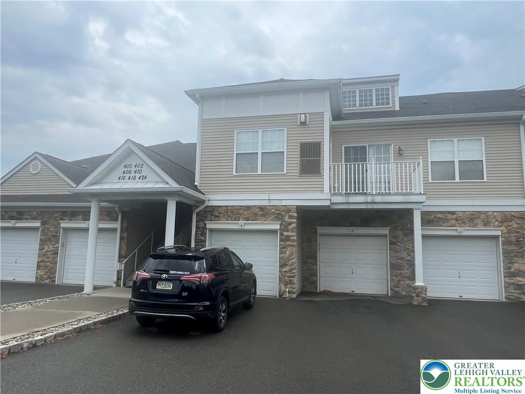 424 Waterford Terrace