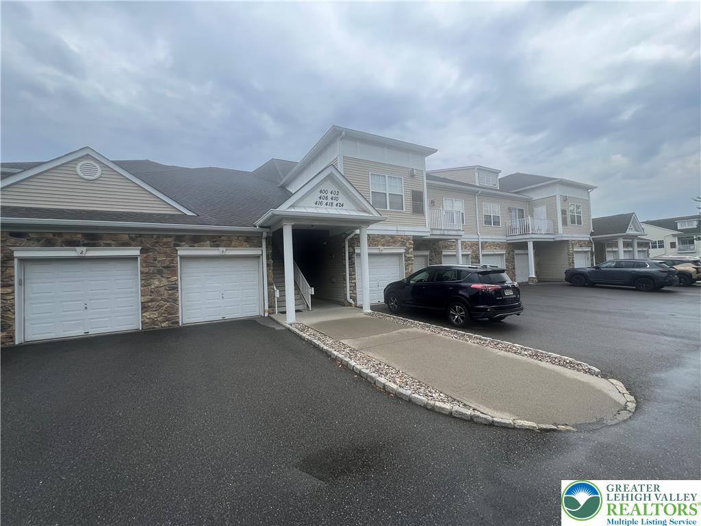 424 Waterford Terrace