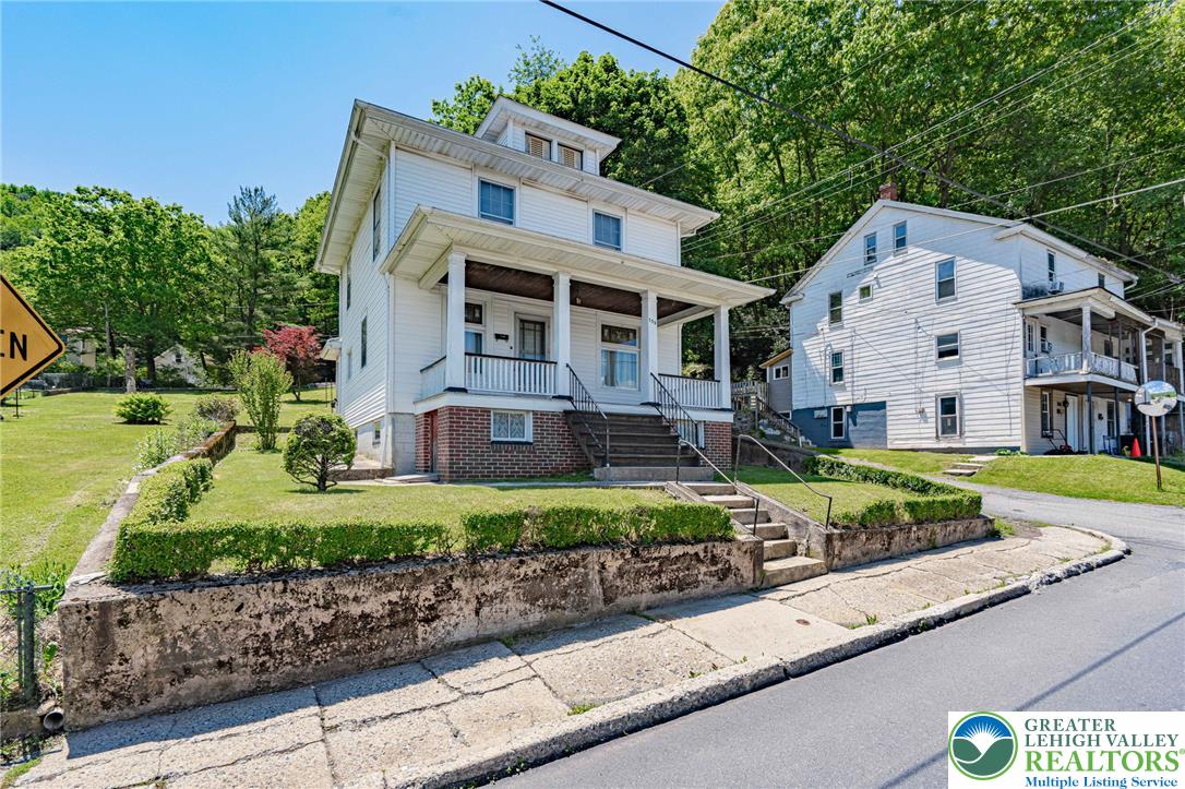 159 W Ridge Street