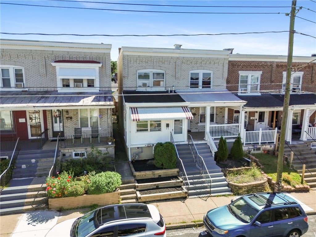230 E Fairview Street
