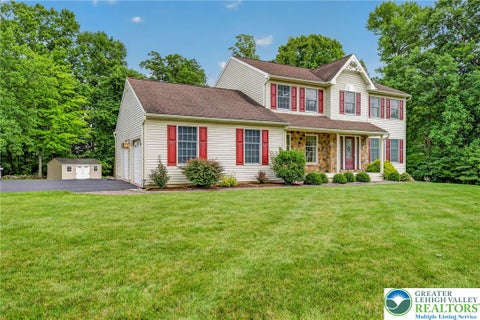 Photo for 154 Red Oak Lane
