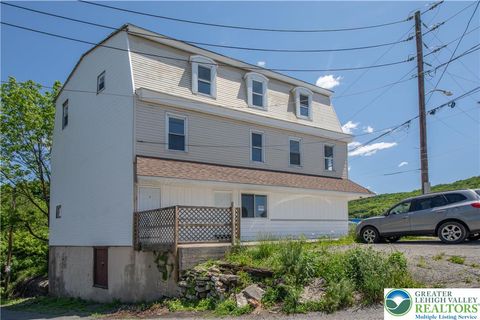 Photo of 149 W Ridge Street #2B, Lansford, PA 18232 (MLS # 779715)