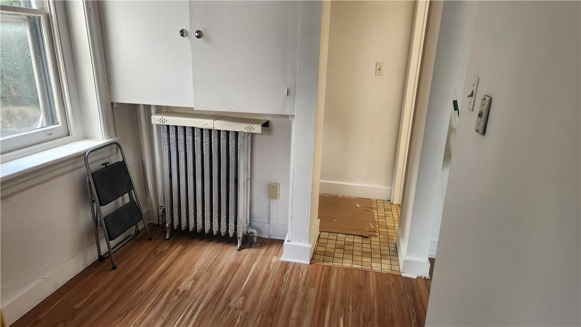 527 Wyandotte Street 1st Floor-Rear