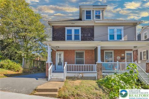 Photo of 929 McCartney Street, Easton, PA 18042 (MLS # 767058) Photo of 929 McCartney Street, Easton, PA 18042 (MLS # 767058)