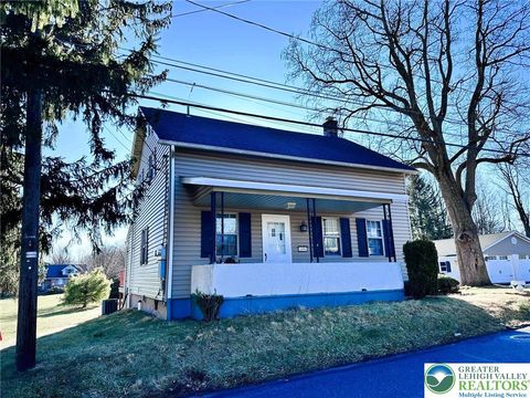 Photo of 3450 Columbia Street, Whitehall, PA 18052 (MLS # 770223)