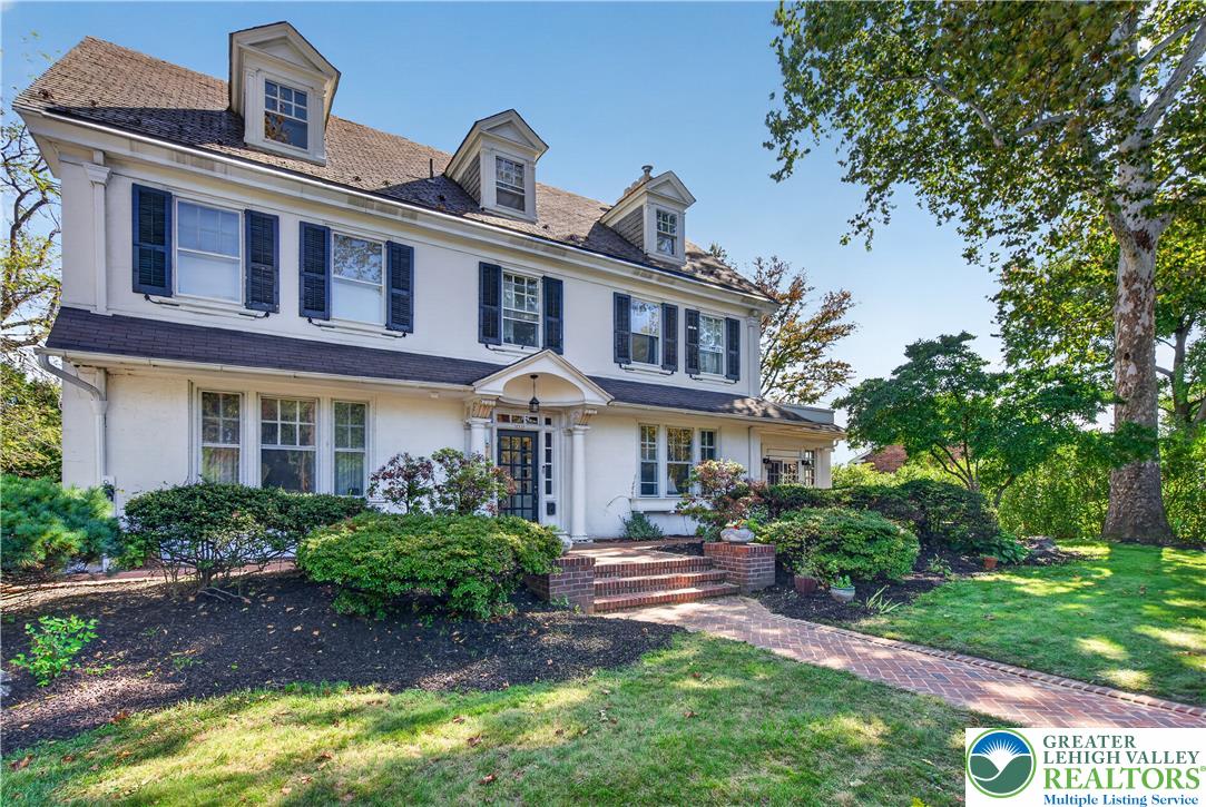 1800 W Union Boulevard 1