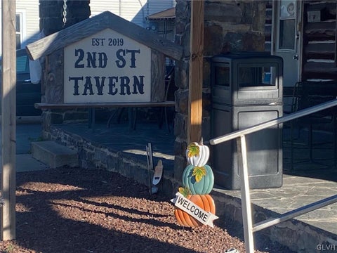 Photo for 33 2nd Street