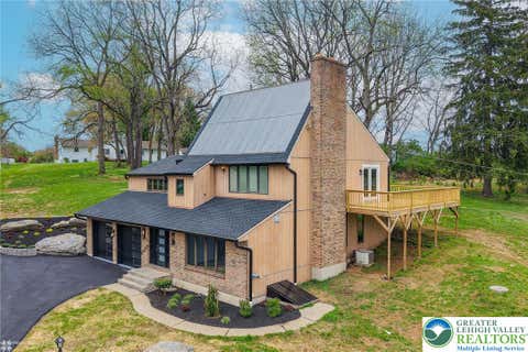 Photo of 4410 Circle Drive, Nazareth, PA 18020 (MLS # 779768)