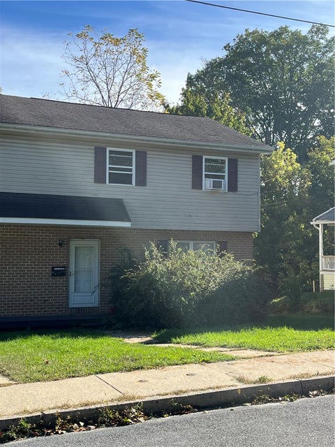 Photo for 818 William Street