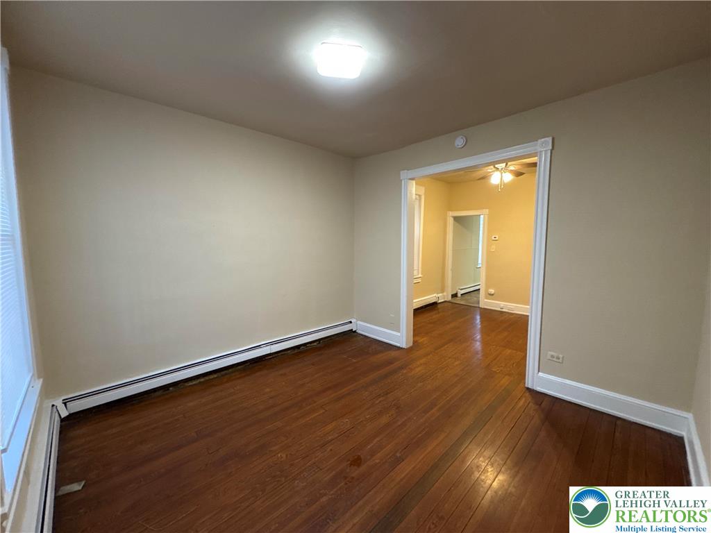 229 W Fairview Street