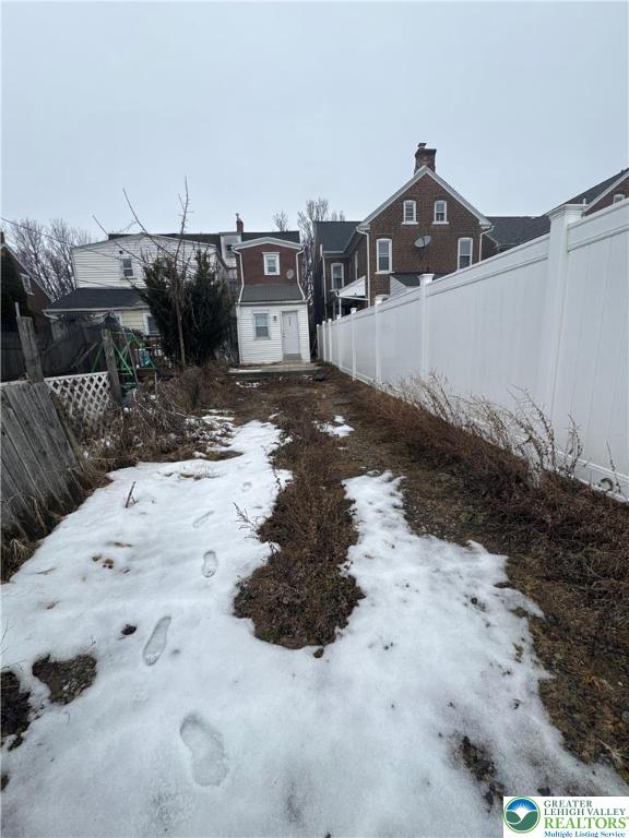 229 W Fairview Street