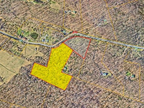 Photo of 0 Huffs Church Road, Hereford Twp, PA 19504 (MLS # 777895)