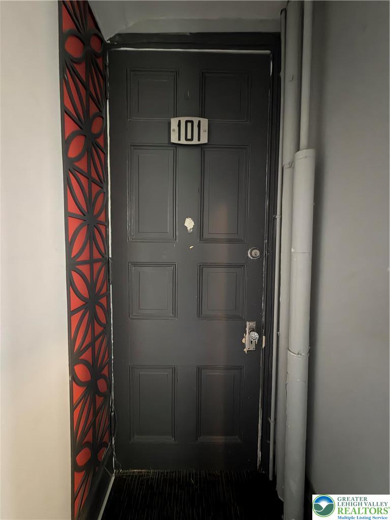123 2nd Street 101