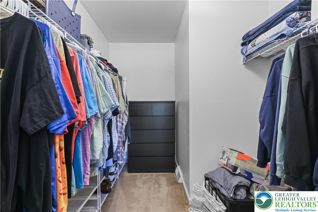 Washington Twp, Pennsylvania 18080, United States, 4 Bedrooms Bedrooms, ,3 BathroomsBathrooms,Residential,Active,169981