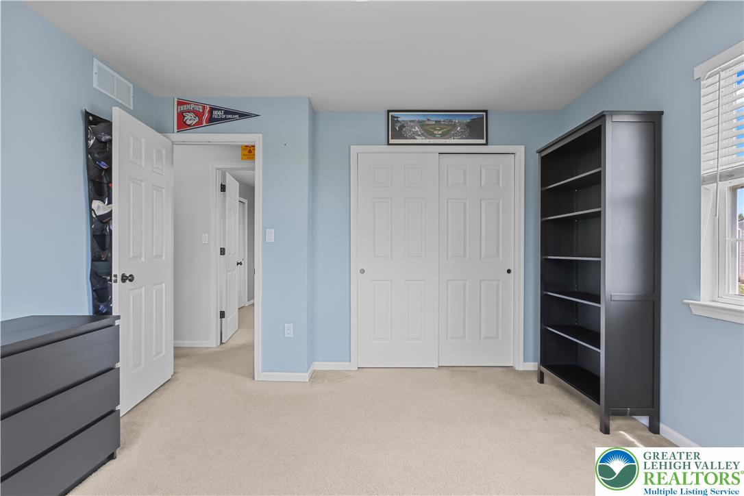 Washington Twp, Pennsylvania 18080, United States, 4 Bedrooms Bedrooms, ,3 BathroomsBathrooms,Residential,Active,169981