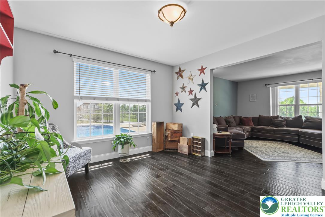 Washington Twp, Pennsylvania 18080, United States, 4 Bedrooms Bedrooms, ,3 BathroomsBathrooms,Residential,Active,169981