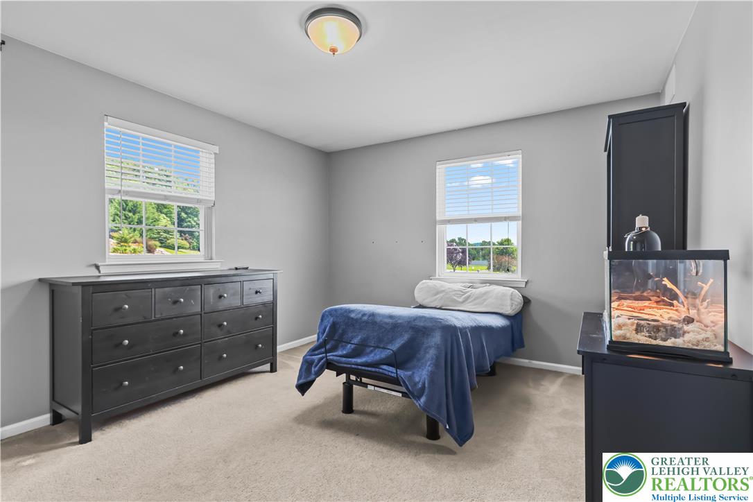 Washington Twp, Pennsylvania 18080, United States, 4 Bedrooms Bedrooms, ,3 BathroomsBathrooms,Residential,Active,169981