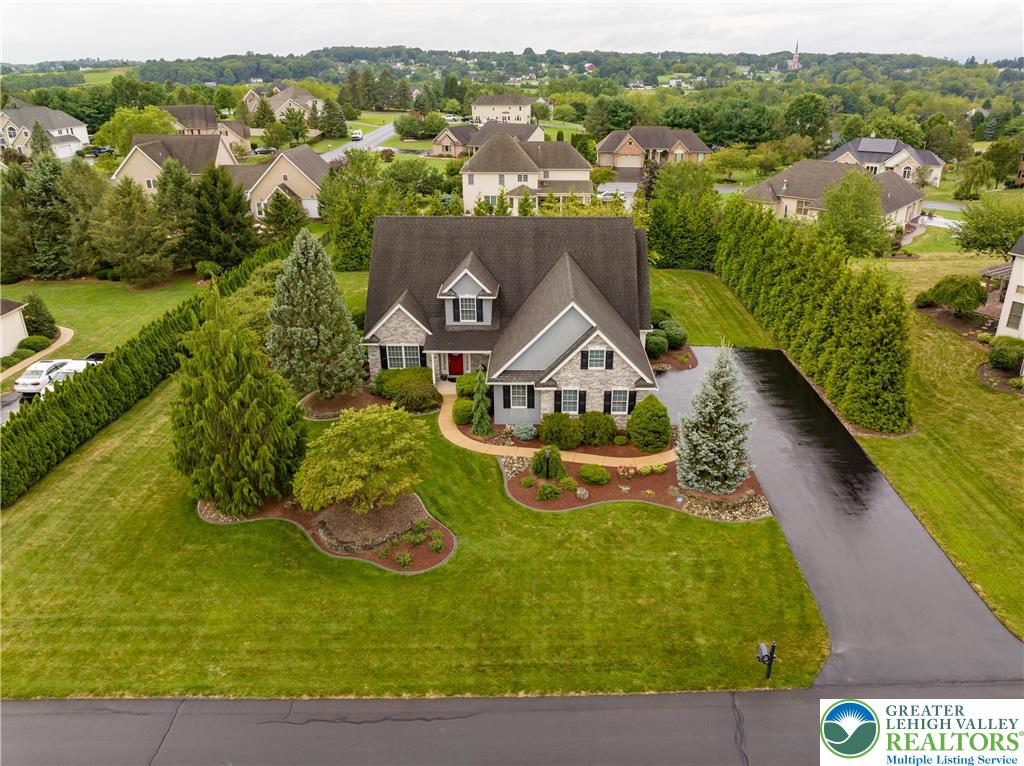 North Whitehall Twp, Pennsylvania 18078, United States, 4 Bedrooms Bedrooms, ,3 BathroomsBathrooms,Residential,Pending,208475