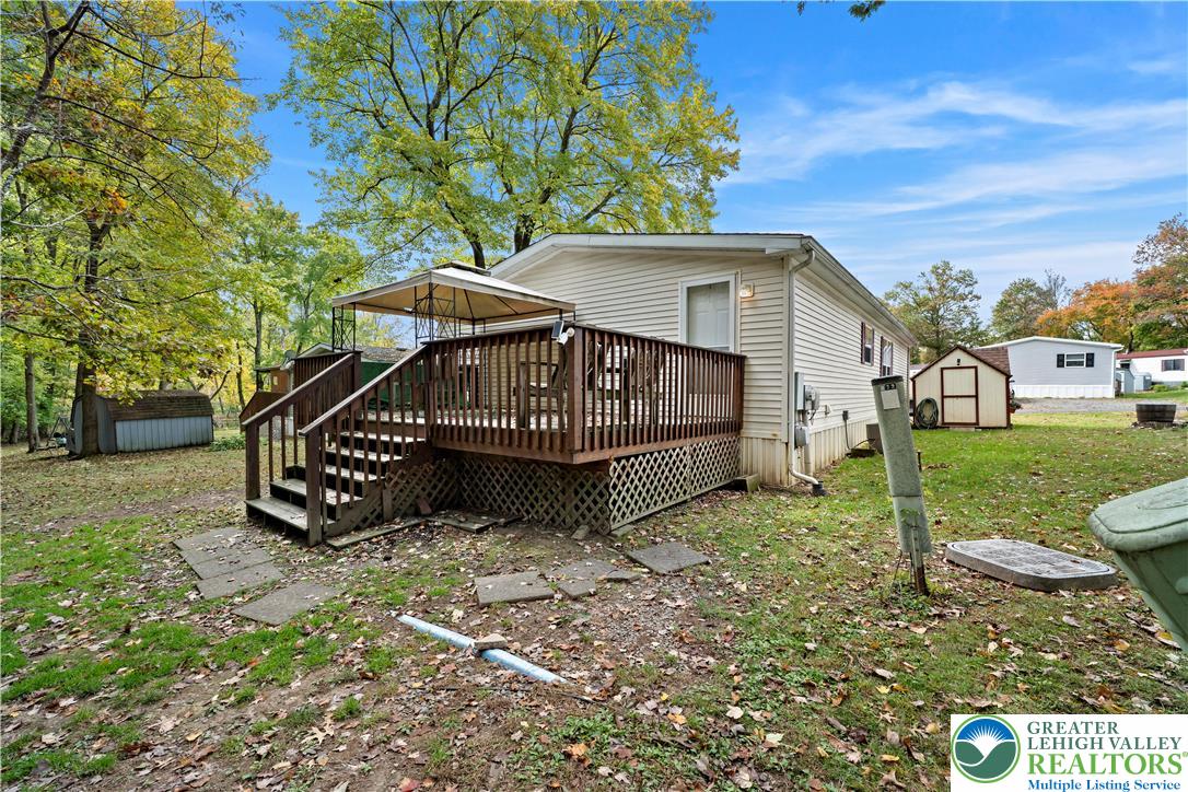 Richland Twp, Pennsylvania 18951, United States, 3 Bedrooms Bedrooms, ,2 BathroomsBathrooms,Residential,Active,231363