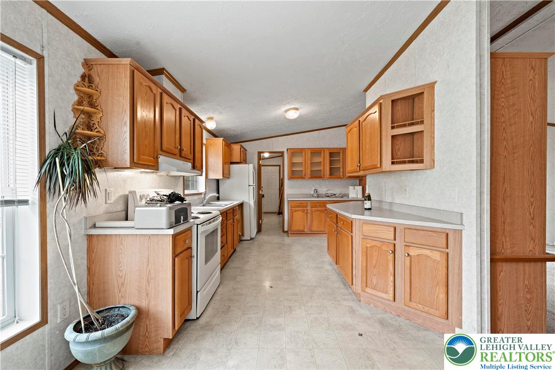 Richland Twp, Pennsylvania 18951, United States, 3 Bedrooms Bedrooms, ,2 BathroomsBathrooms,Residential,Active,231363