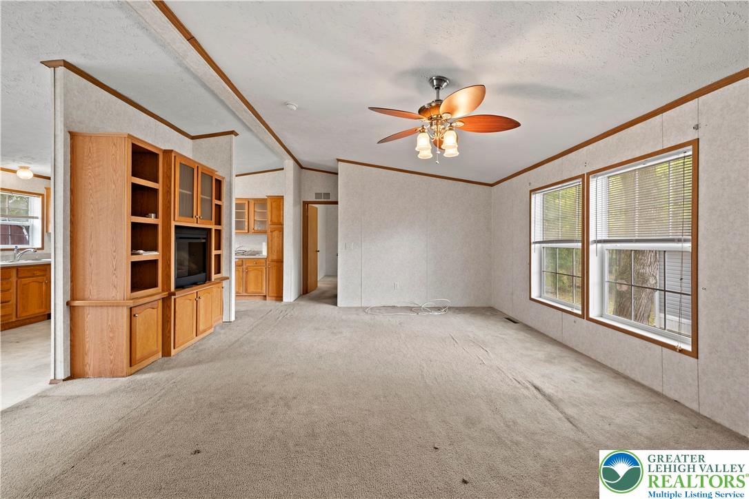 Richland Twp, Pennsylvania 18951, United States, 3 Bedrooms Bedrooms, ,2 BathroomsBathrooms,Residential,Active,231363