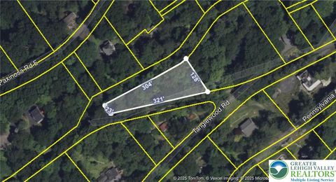 Photo of 305 Shawnee Avenue, Easton, PA 18042 (MLS # 761137) Photo of 305 Shawnee Avenue, Easton, PA 18042 (MLS # 761137)