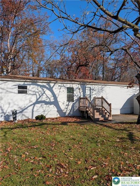 Photo of 180 Hoffman Road #B, Bushkill Twp, PA 18091 (MLS # 772129)