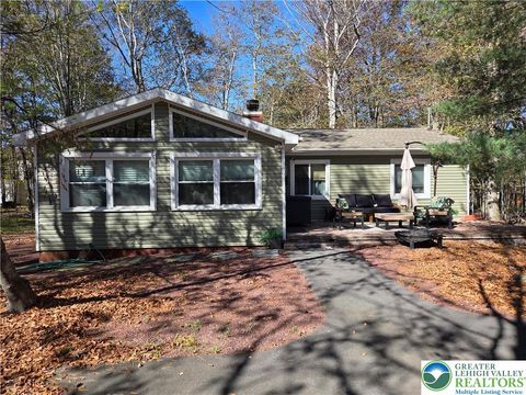 Photo of 3414 Primrose Ter, Coolbaugh Twp, PA 18466 (MLS # 765645) Photo of 3414 Primrose Ter, Coolbaugh Twp, PA 18466 (MLS # 765645)