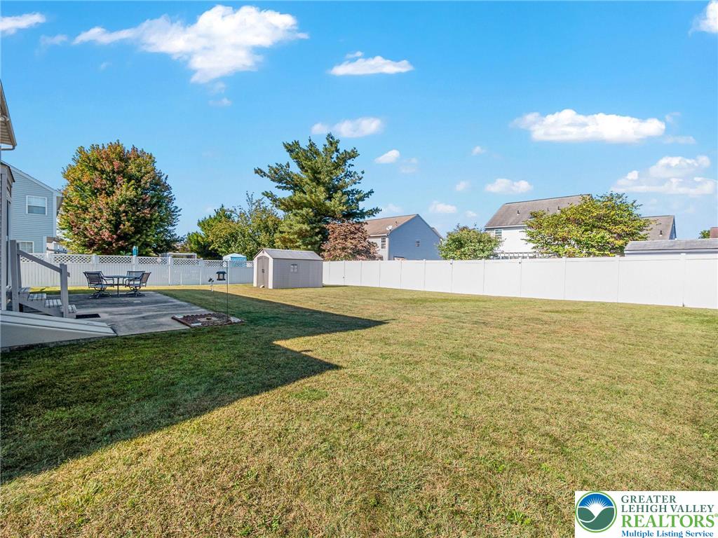 Maiden Creek Twp, Pennsylvania 19510, United States, 4 Bedrooms Bedrooms, ,3 BathroomsBathrooms,Residential,Pending,215490