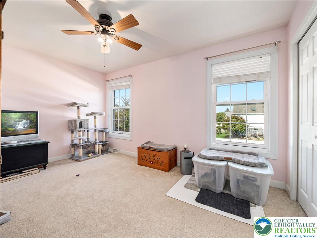 Maiden Creek Twp, Pennsylvania 19510, United States, 4 Bedrooms Bedrooms, ,3 BathroomsBathrooms,Residential,Pending,215490