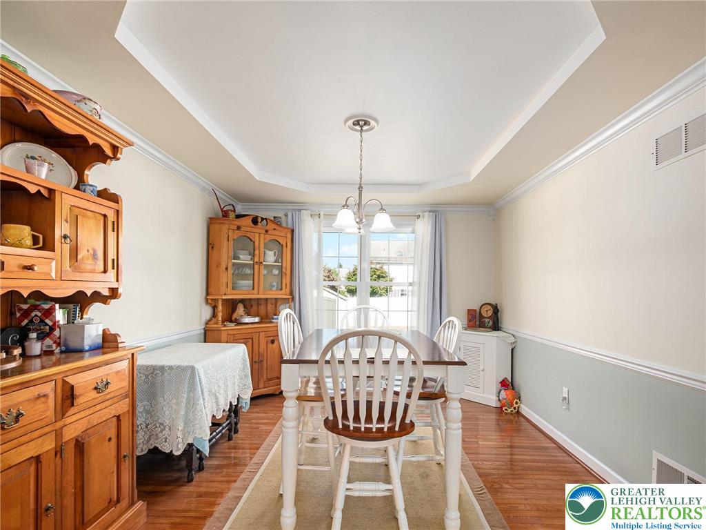 Maiden Creek Twp, Pennsylvania 19510, United States, 4 Bedrooms Bedrooms, ,3 BathroomsBathrooms,Residential,Pending,215490