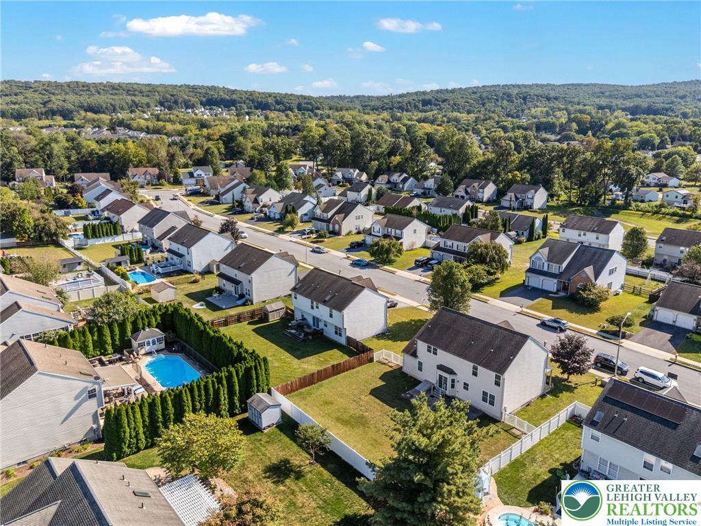 Maiden Creek Twp, Pennsylvania 19510, United States, 4 Bedrooms Bedrooms, ,3 BathroomsBathrooms,Residential,Pending,215490