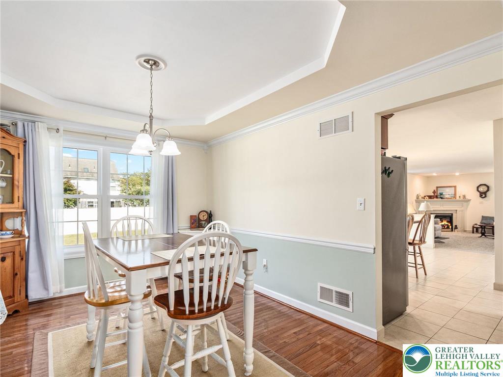 Maiden Creek Twp, Pennsylvania 19510, United States, 4 Bedrooms Bedrooms, ,3 BathroomsBathrooms,Residential,Pending,215490