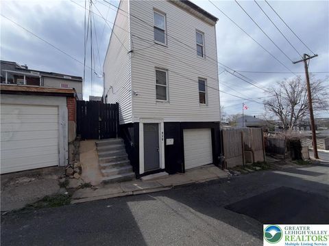 Photo of 920 Fair Street N, Allentown, PA 18102 (MLS # 774373)