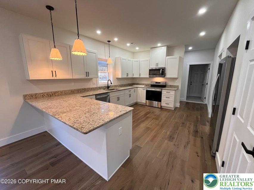 101 White Oak Drive