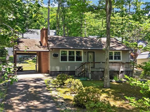 Photo of 18 White Oak Road, Nesquehoning Boro, PA 18240 (MLS # 778708)