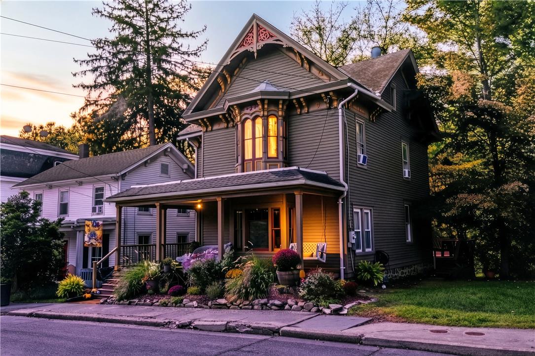527 Delaware Avenue