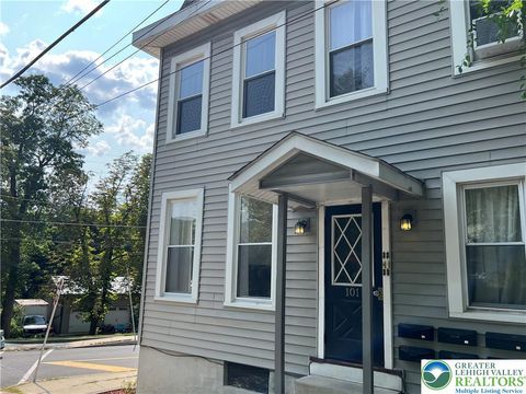 Photo of 101 Center Street #1A, Jim Thorpe Boro, PA 18229 (MLS # 770681)