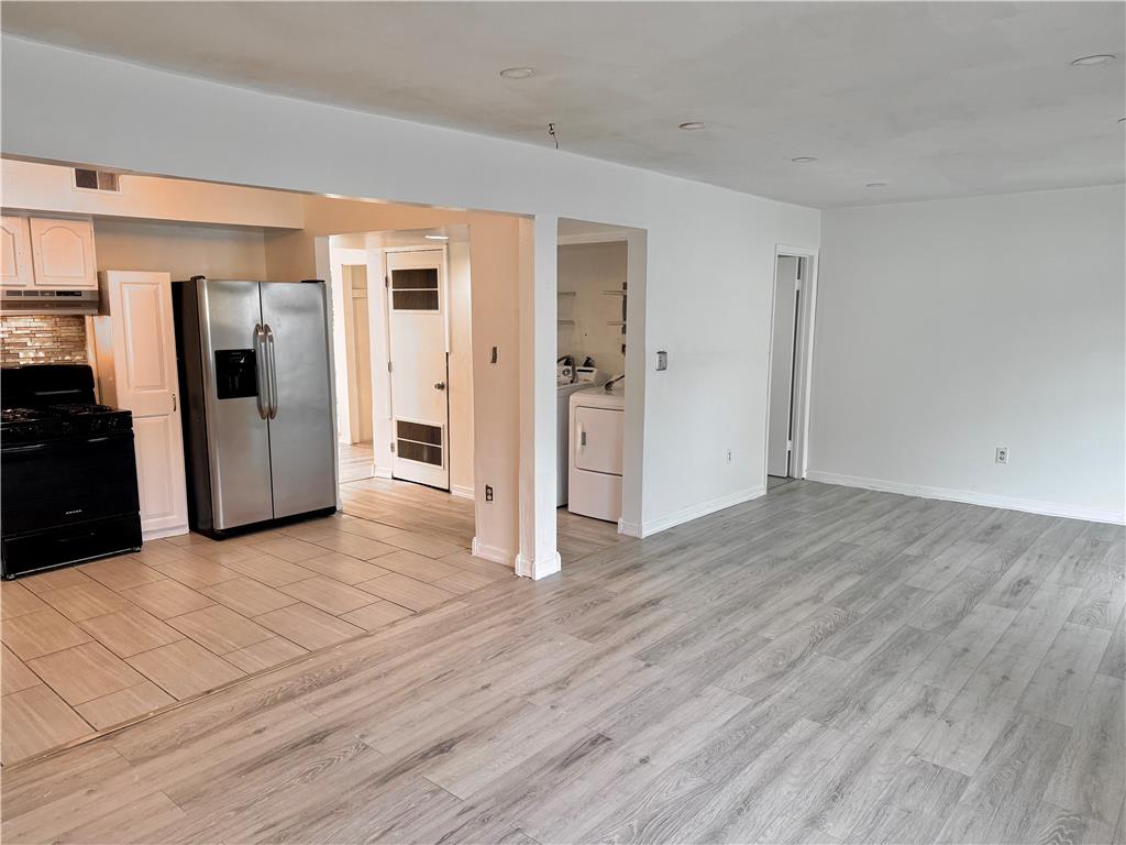 215 W Lehigh Street